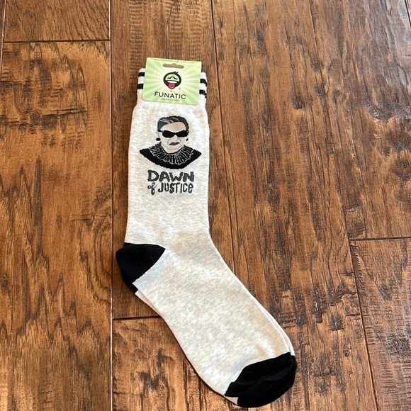 Funatic Dawn of Justice Socks NWT unisex - Picture 2 of 5